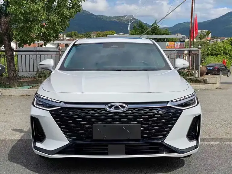 Chery Arrizo 8 1.6 T DCT Elegant