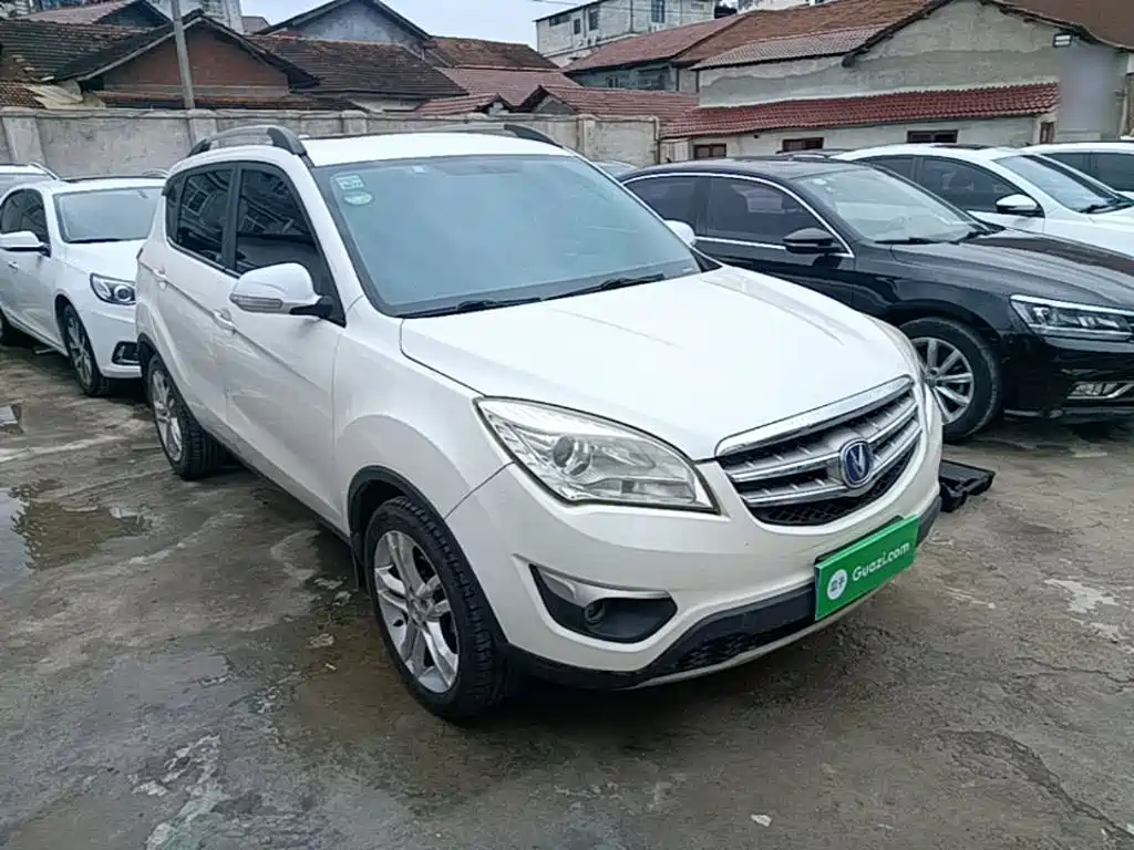 Changan CS35 1.6 L Manual Luxury CN-IV