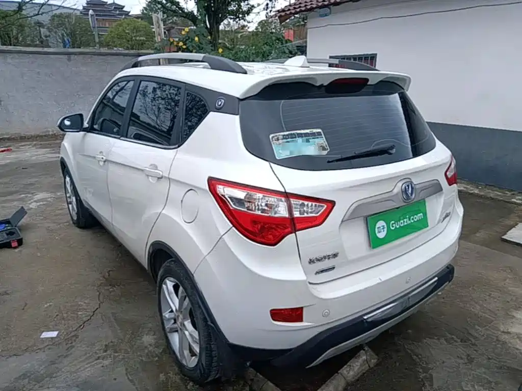 Changan CS35 1.6 L Manual Luxury CN-IV