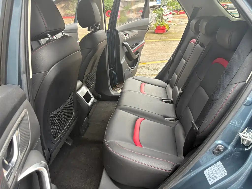 Changan CS55 1.5 T Auto Vivid Color