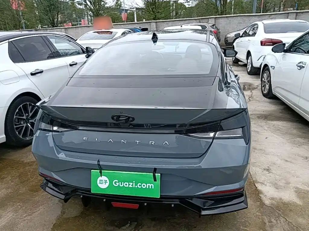 Elantra 1.5 L CVT GLX Elite