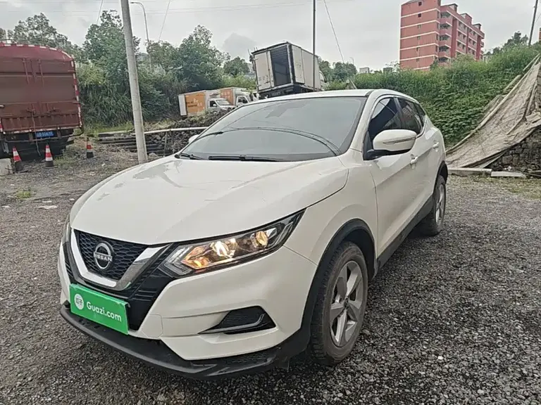 Nissan Qashqai Classic 2.0 L CVT XV Comfort