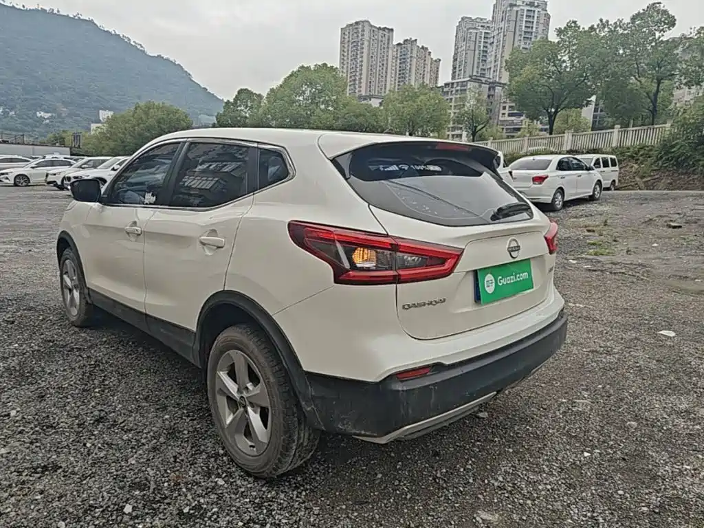 Qashqai Classic 2.0 L CVT XV Comfort