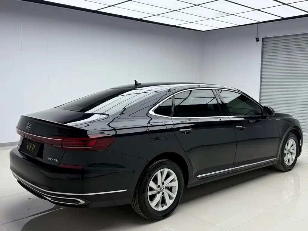 Passat 280 TSI Business