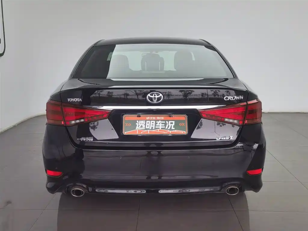 Crown 2.0 T Sport