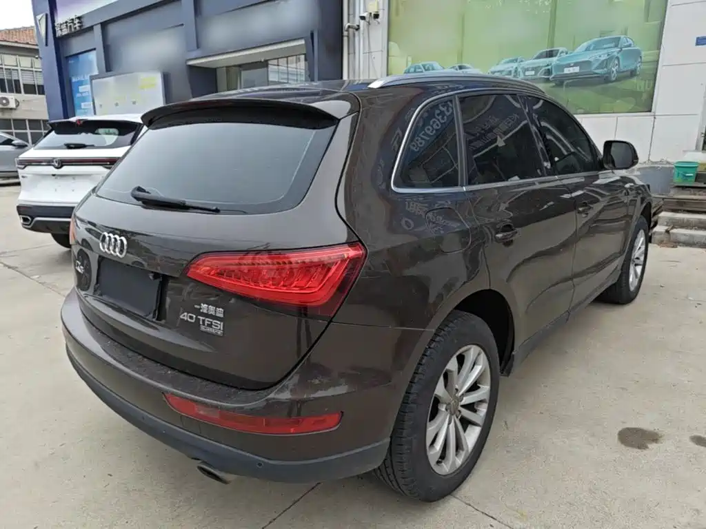 Audi Q5 40 TFSI Tech