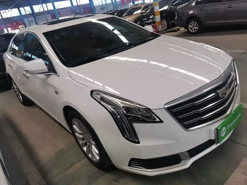 Cadillac XTS 28 T Tech