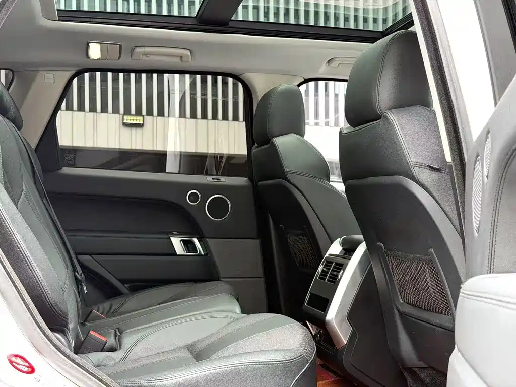 Range Rover Sport 3.0 SDV6 HSE
