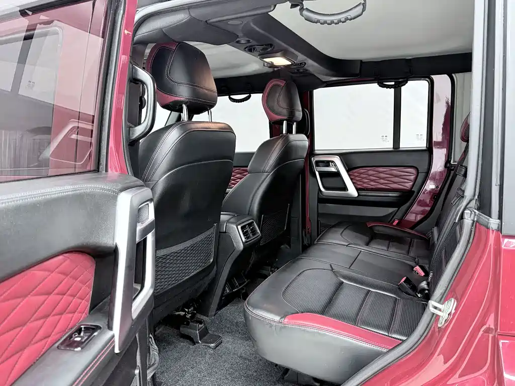 BAIC BJ40 2.0 T Auto 4 WD Tribute 2020 Swordsman
