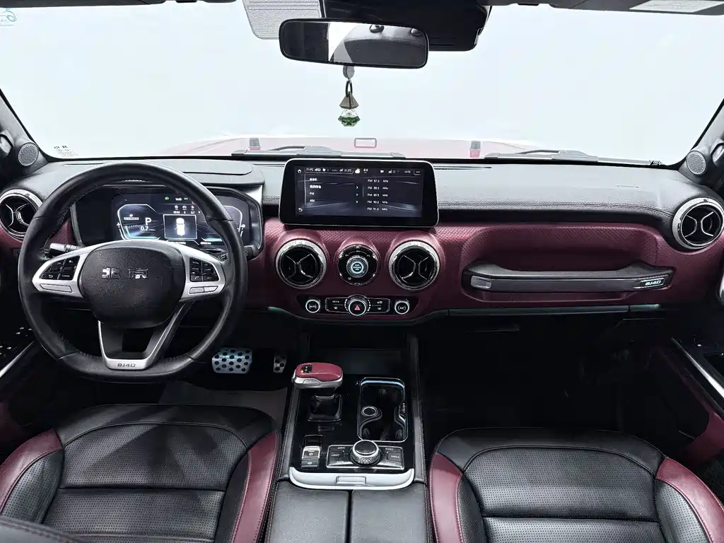 BAIC BJ40 2.0 T Auto 4 WD Tribute 2020 Swordsman