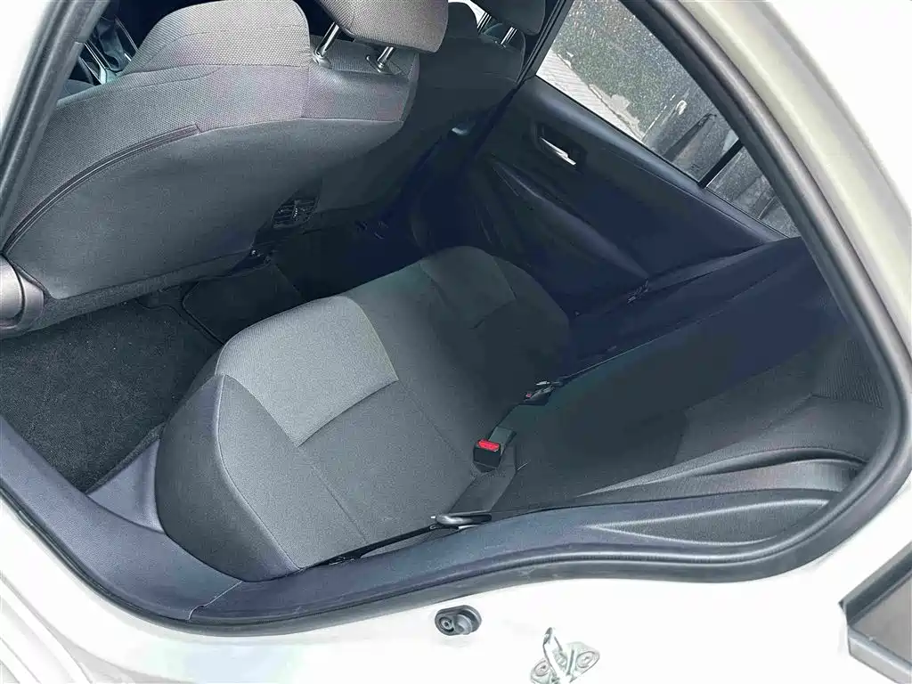 Levin Facelift TNGA 1.5 L CVT Progressive