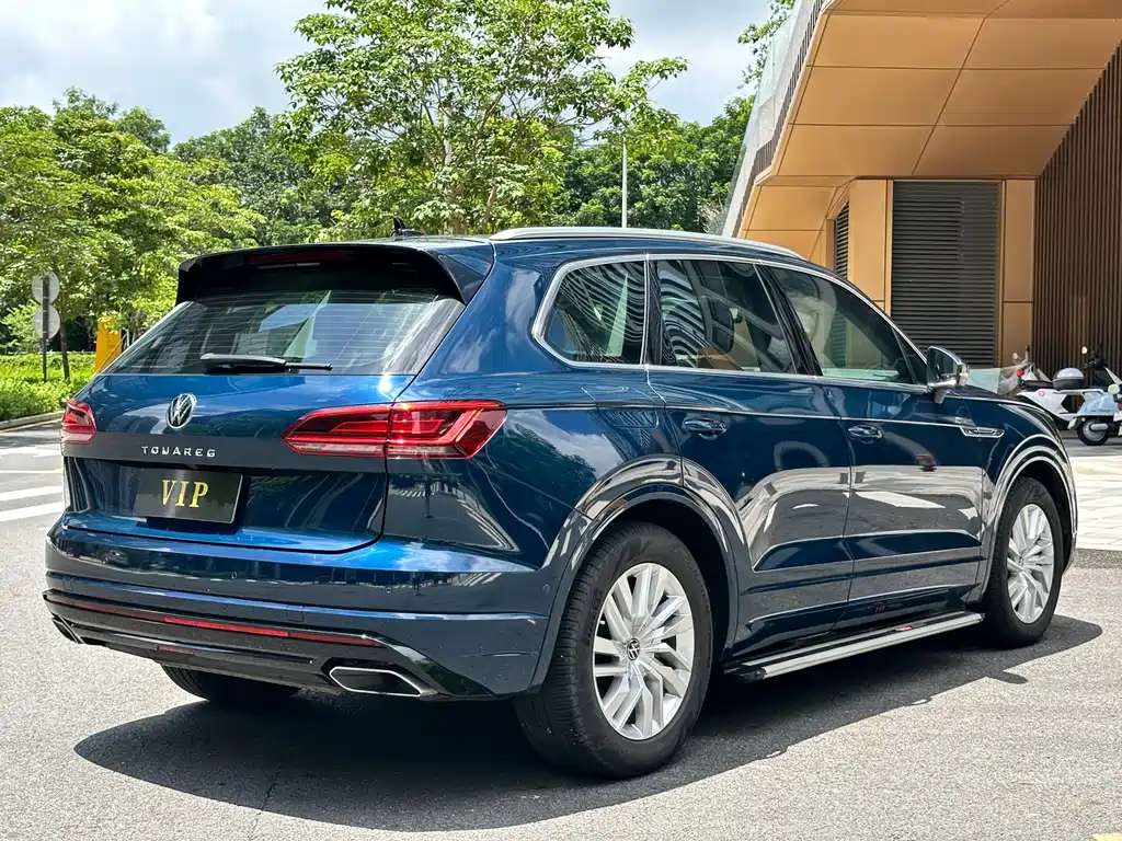 Touareg 2.0 TSI Sharp Style