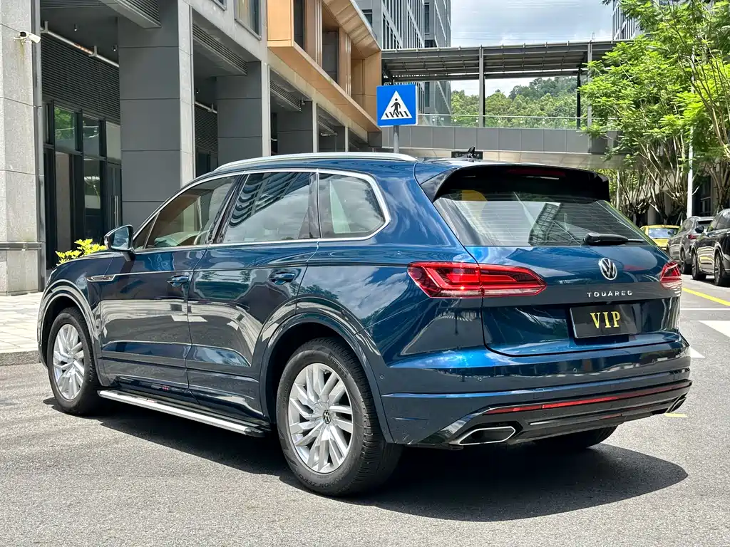 Touareg 2.0 TSI Sharp Style