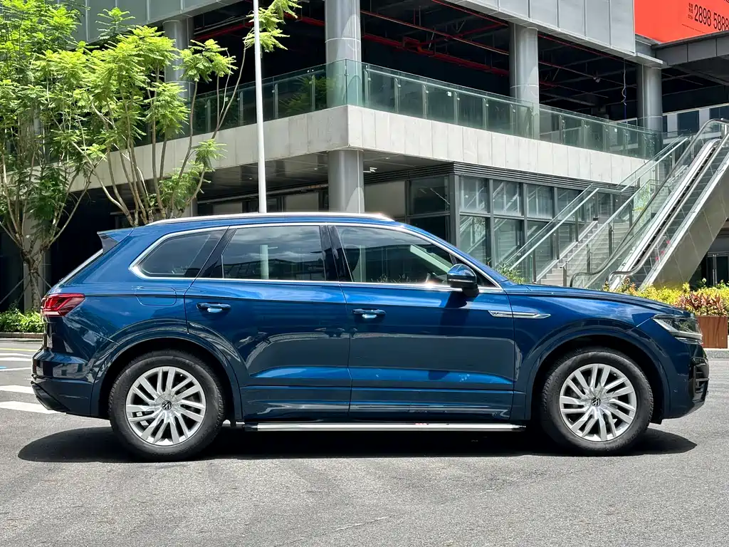 Touareg 2.0 TSI Sharp Style