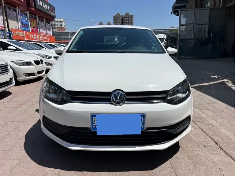 Volkswagen Polo 1.4 L Auto Style
