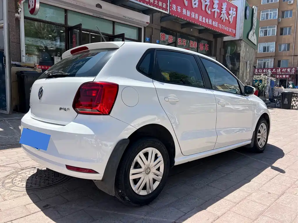 Polo 1.4 L Auto Style
