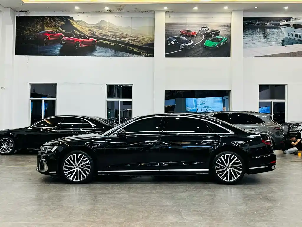 Audi A8 A8 L 50 TFSI quattro Select