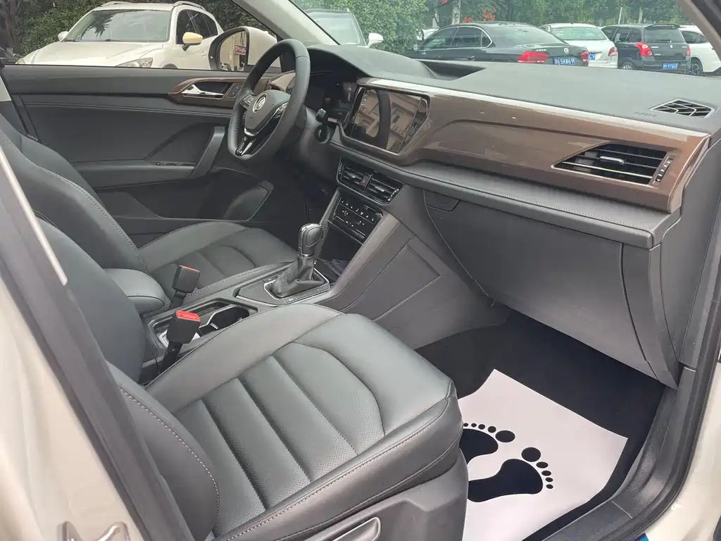 Tharu 280 TSI 2 WD Luxury