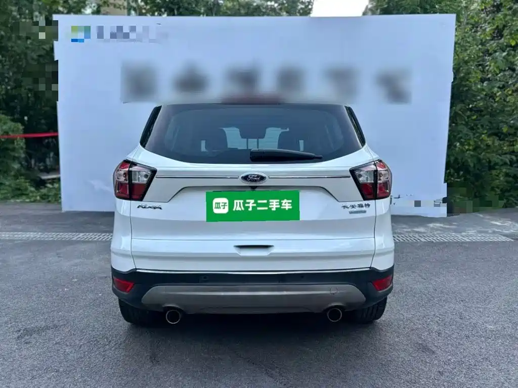 Kuga Facelift EcoBoost 180 2 WD Grand Wing