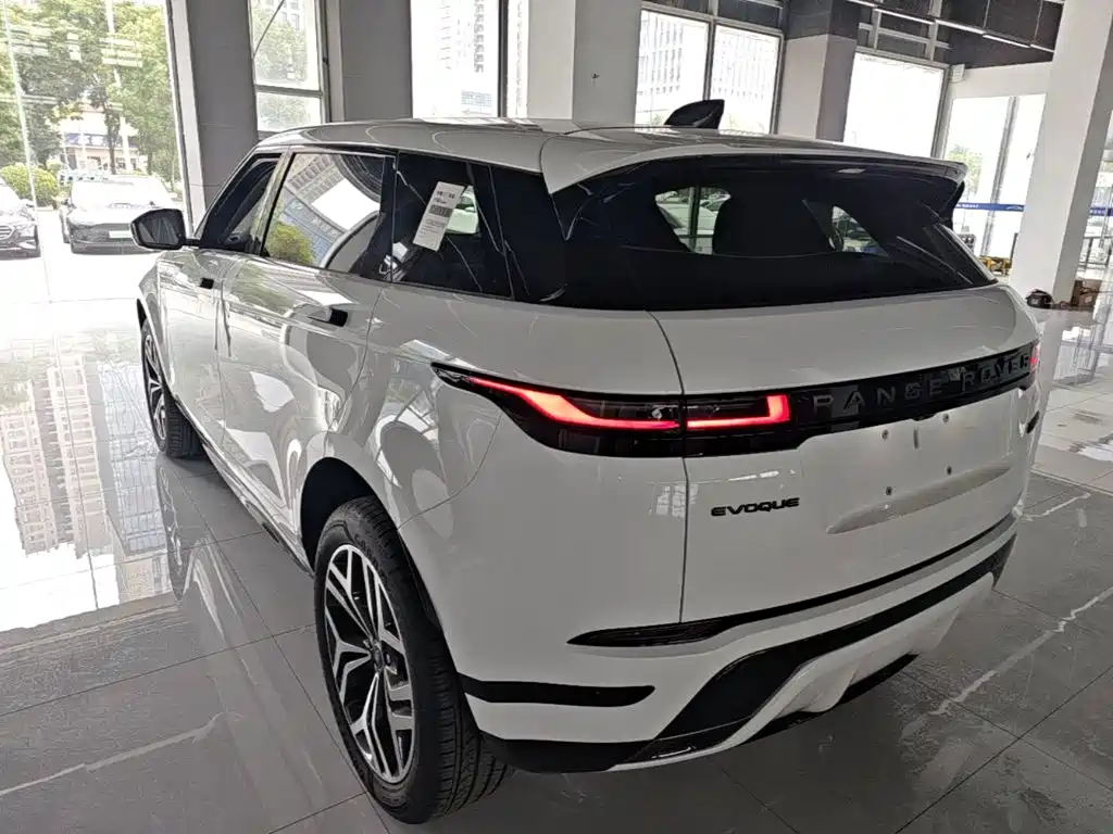 Range Rover Evoque Range Rover Aurora L SE