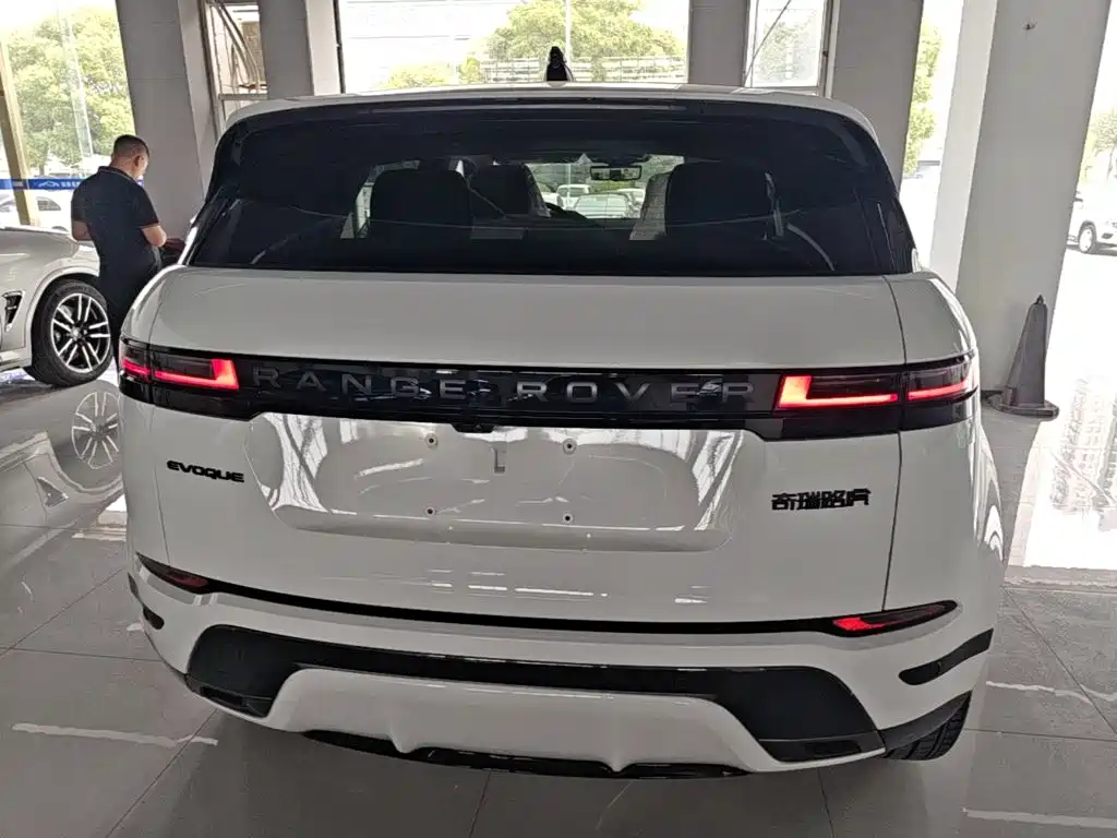 Range Rover Evoque Range Rover Aurora L SE