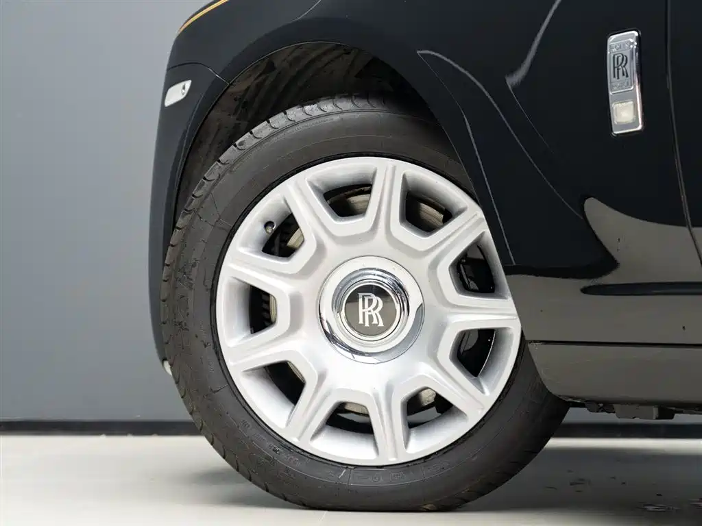 Ghost 6.6 T Standard Wheelbase