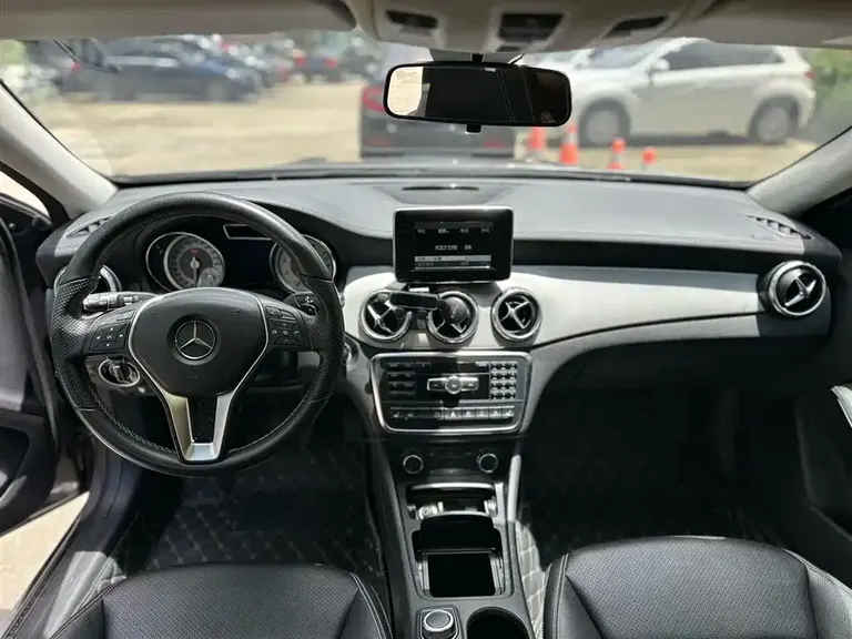 Mercedes-Benz GLA GLA 220 4 MATIC Fashion