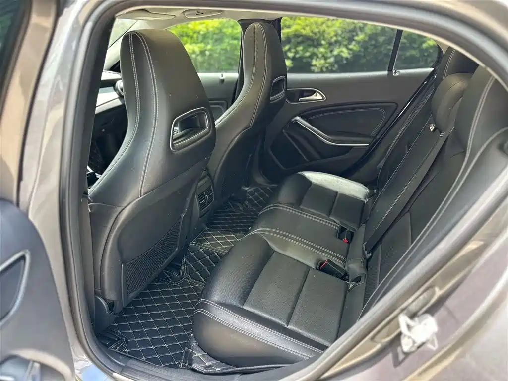 Mercedes-Benz GLA GLA 220 4 MATIC Fashion