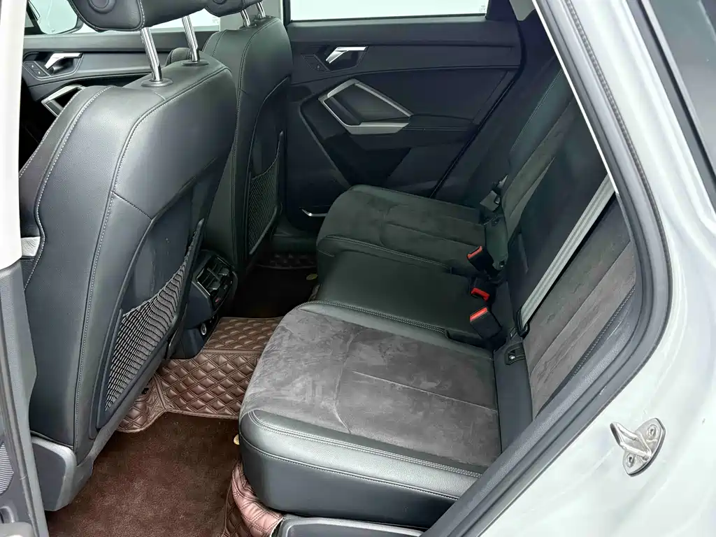 Audi Q3 35 TFSI Fashion Dynamic