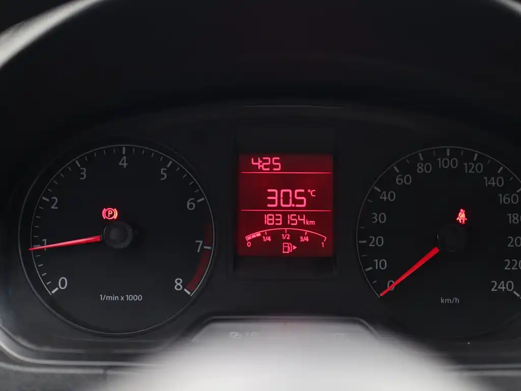 Jetta 1.6 L Manual Fashion