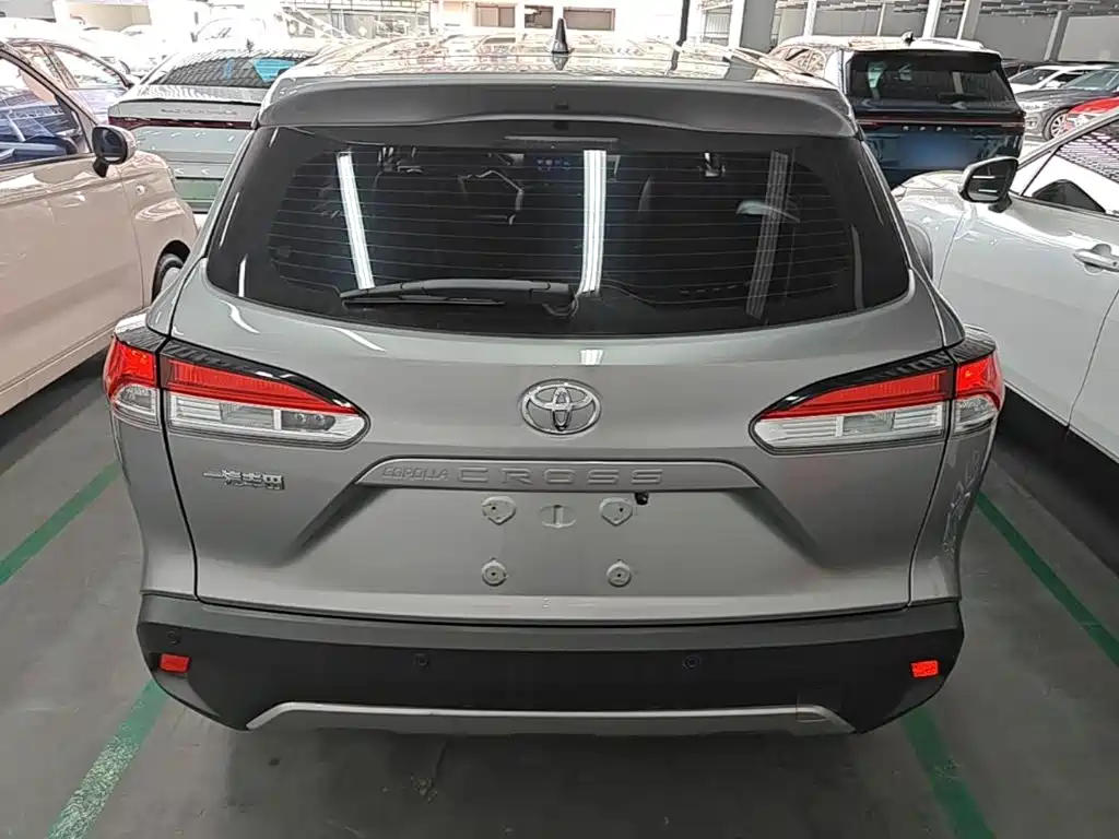 Corolla Cross 2.0 L Pioneer