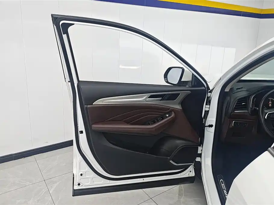 Haval F7 1.5 T 2 WD i