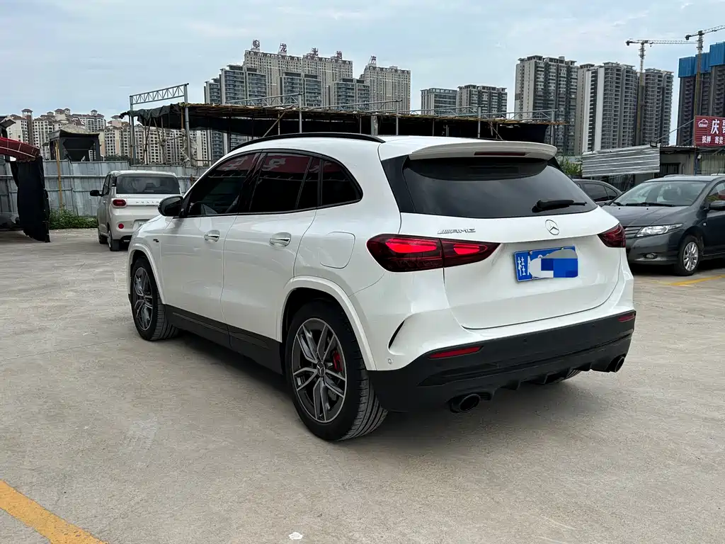 Mercedes-Benz GLA AMG AMG GLA 35 4 MATIC