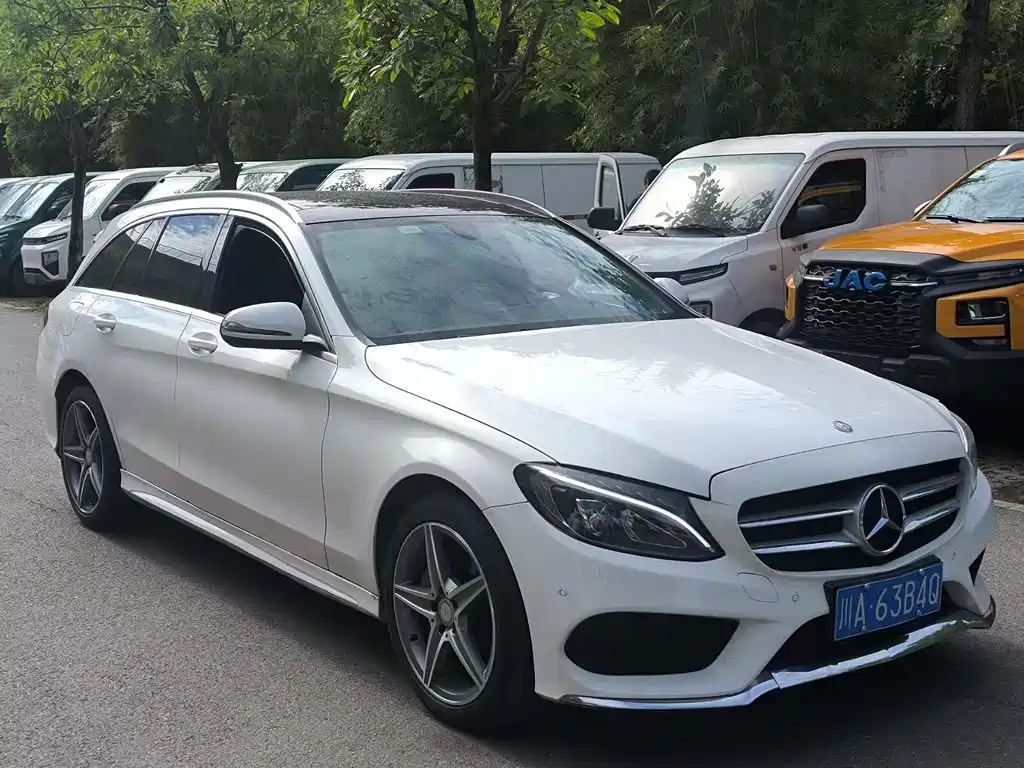 Mercedes-Benz C-Class (Import) C 200 Touring Sedan