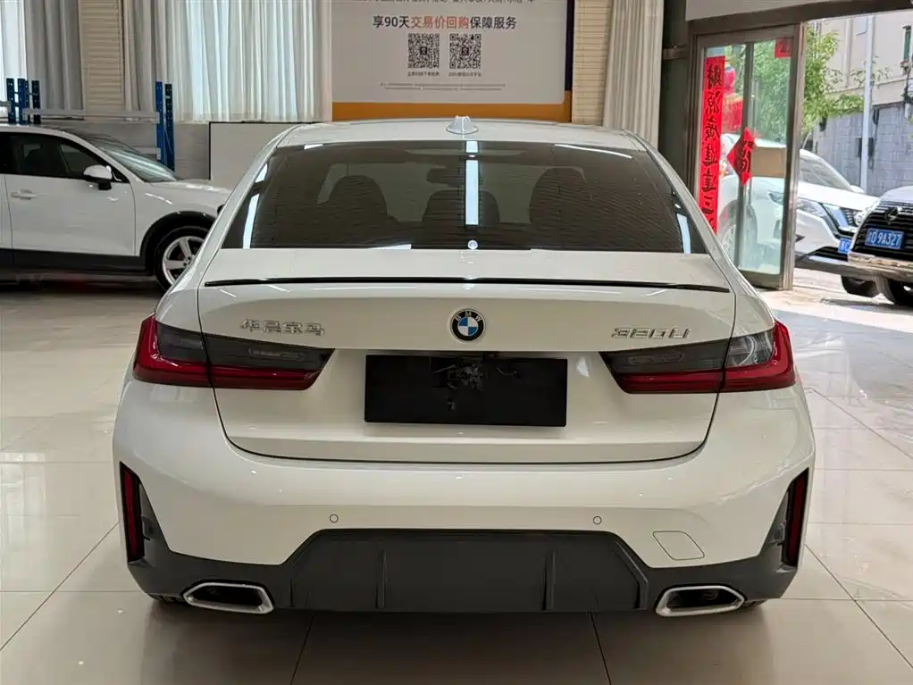 BMW 3 Series 320 Li M Sport Package