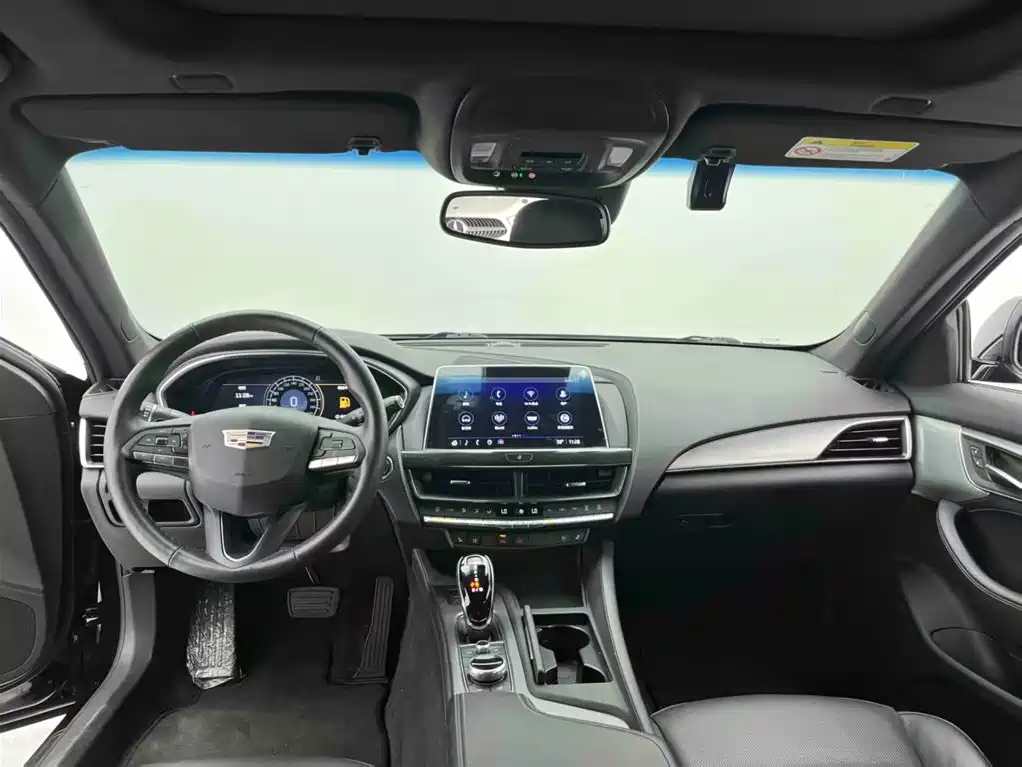 Cadillac CT5 28 T Luxury (Standard)