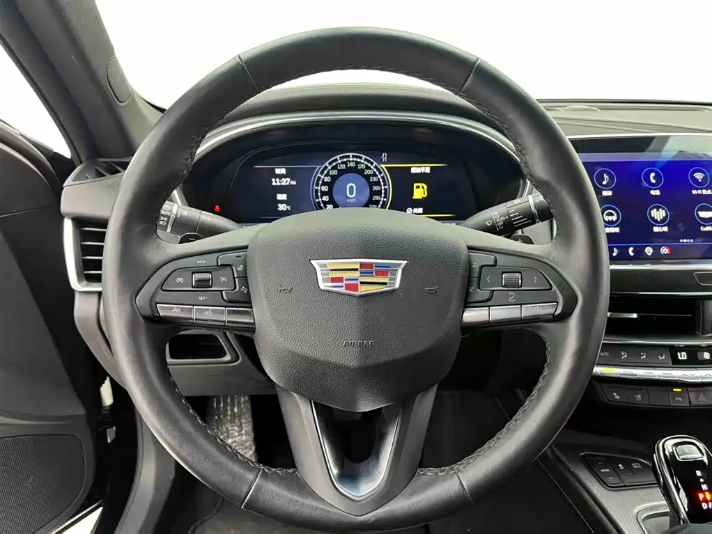 Cadillac CT5 28 T Luxury (Standard)