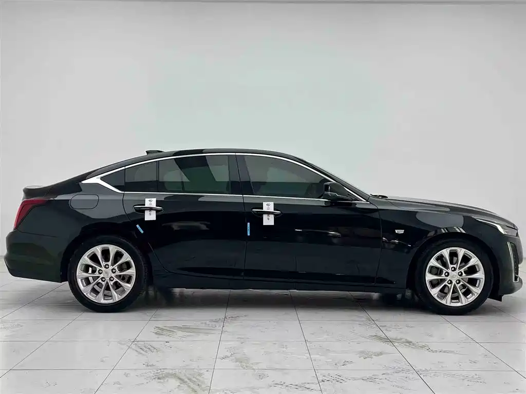 Cadillac CT5 28 T Luxury (Standard)