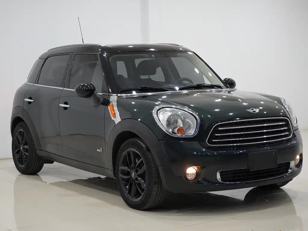 MINI COUNTRYMAN 1.6 T COOPER ALL4 Fun