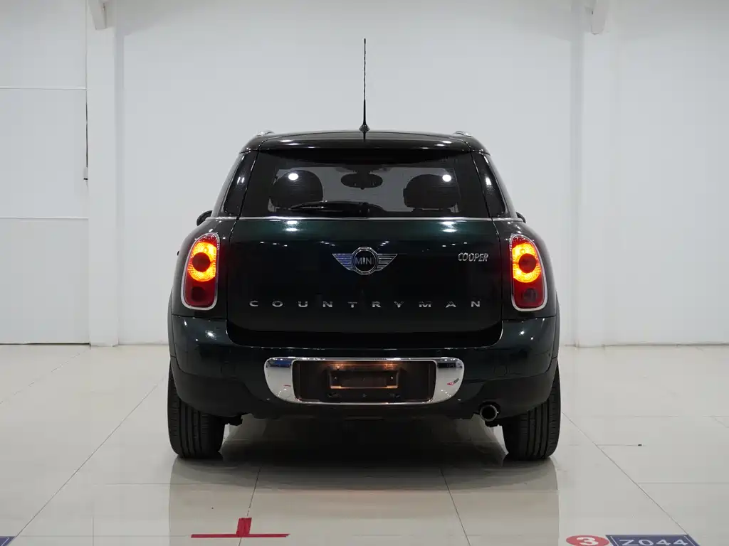 MINI COUNTRYMAN 1.6 T COOPER ALL4 Fun