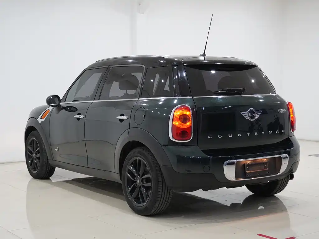 MINI COUNTRYMAN 1.6 T COOPER ALL4 Fun