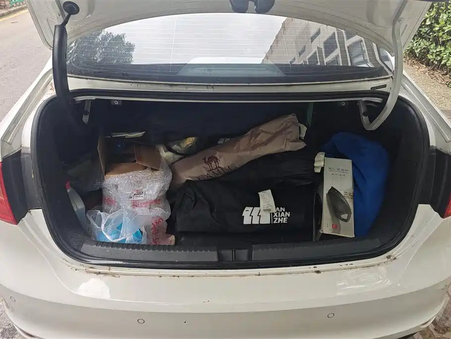 Sagitar Facelift 1.6 L Auto Comfort