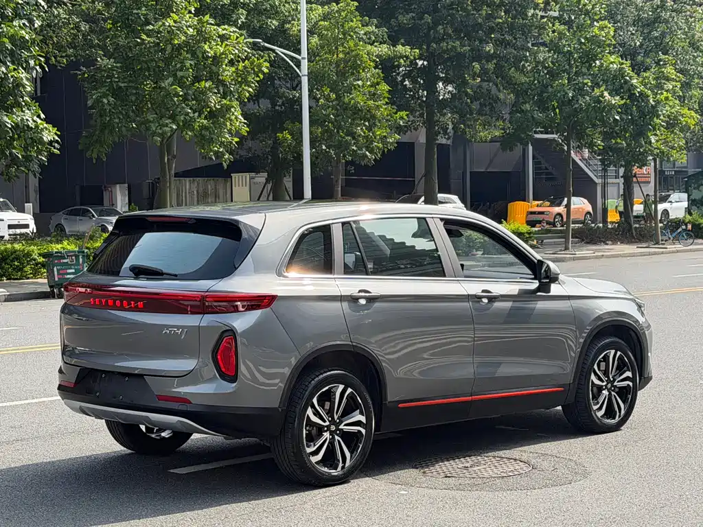 Skyworth HT-i 创维HT-i 2024款 1.5 L PHEV 115 KM 智龙版