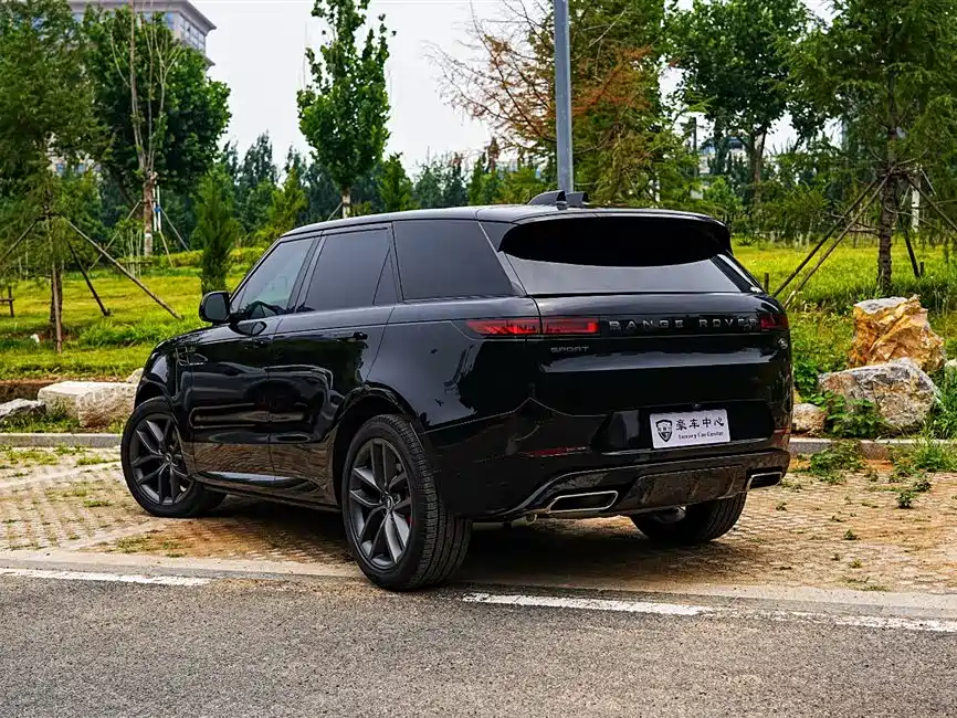 Range Rover Sport 400 PS Dynamic SE