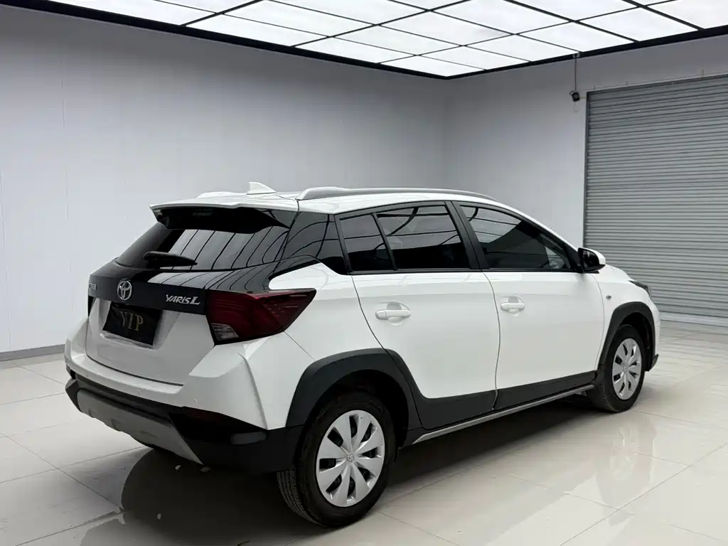YARiS L Zhixuan Zhixuan X 1.5 L CVT Leading PLUS
