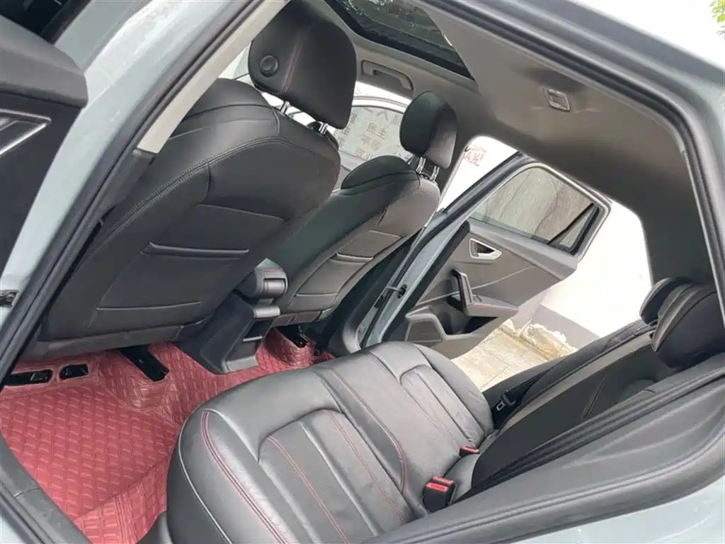Audi Q2 L 35 TFSI Progressive Dynamic