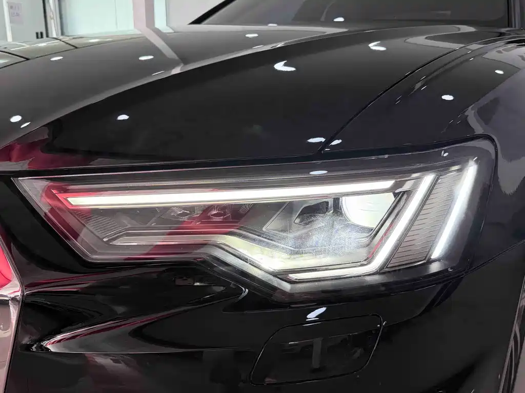 Audi A6 L Facelift 40 TFSI Luxury Dynamic