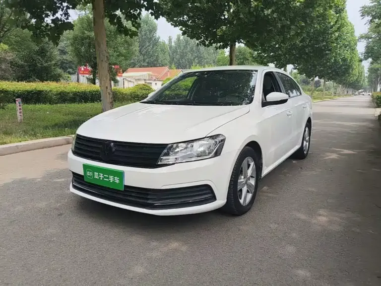 Volkswagen Lavida Classic 1.5 L Auto Style CN-VI
