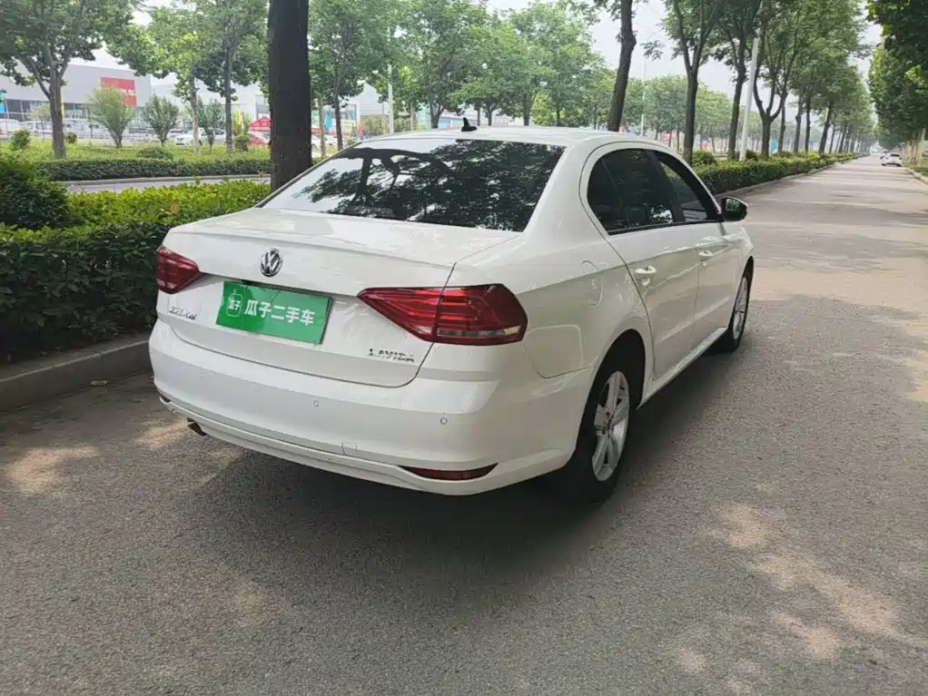 Lavida Classic 1.5 L Auto Style CN-VI