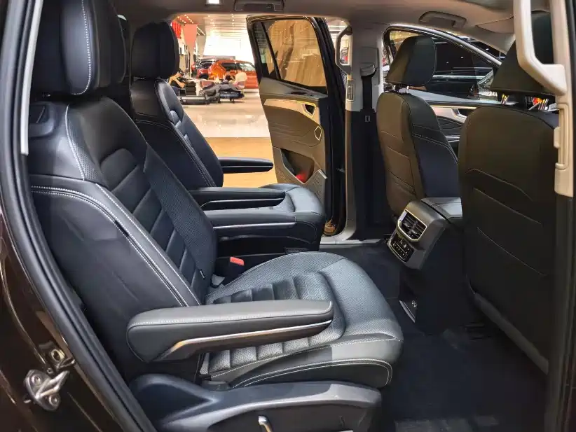 Talagon 380 TSI 4 WD Luxury Premium Realm Pro